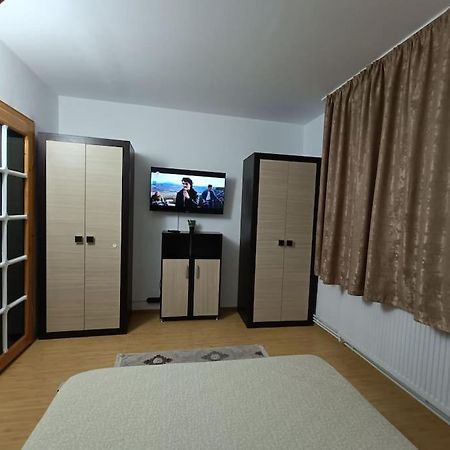 Apartament Alis2011 Бузэу Экстерьер фото